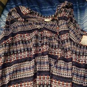 Size 14 womans sleeveless knit top